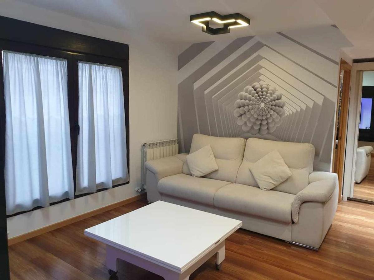 Centro Aparcamiento Gratuito Al Lado Del Pilar Lejlighed Zaragoza Eksteriør billede